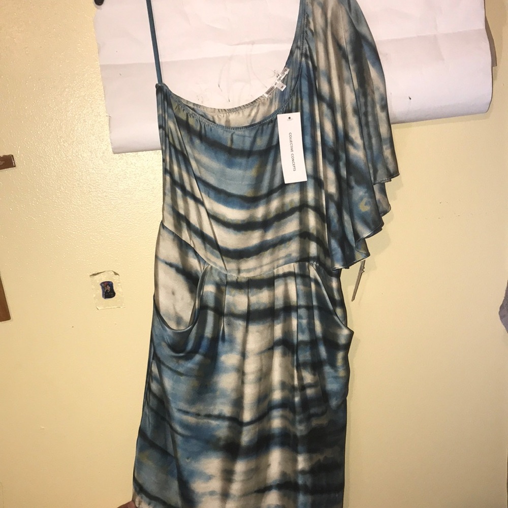 one sleeve dress